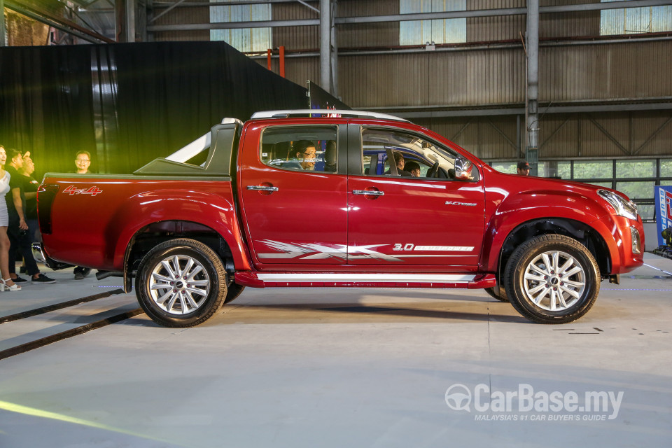 Isuzu D-MAX RT Facelift 2 (2019) Exterior
