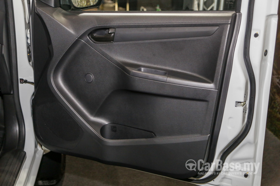 Isuzu D-MAX RT Facelift 2 (2019) Interior