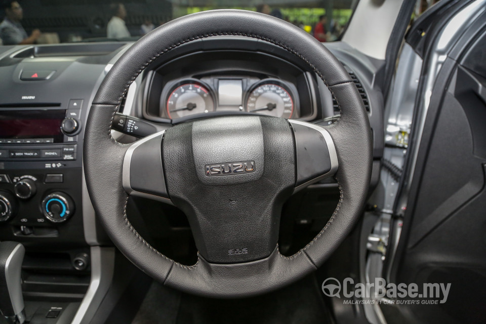 Isuzu D-MAX RT Facelift 2 (2019) Interior