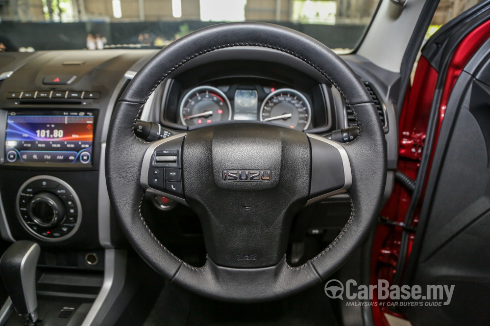 Isuzu D-MAX RT Facelift 2 (2019) Interior