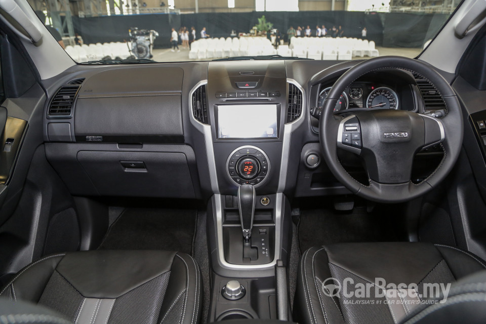 Isuzu D-MAX RT Facelift 2 (2019) Interior