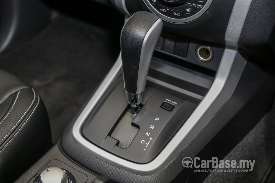 Isuzu D-MAX RT Facelift 2 (2019) Interior