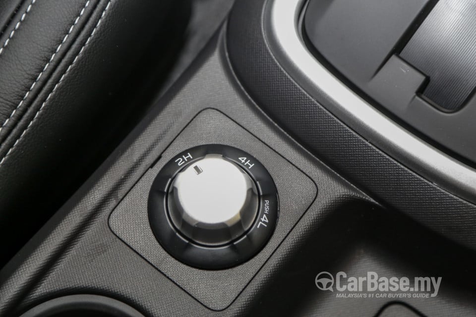 Isuzu D-MAX RT Facelift 2 (2019) Interior