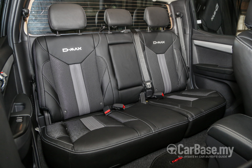 Isuzu D-MAX RT Facelift 2 (2019) Interior