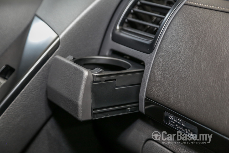 Isuzu D-MAX RT Facelift 2 (2019) Interior