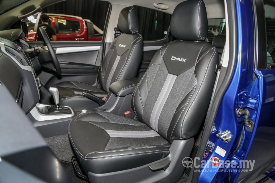 Isuzu D-MAX RT Facelift 2 (2019) Interior