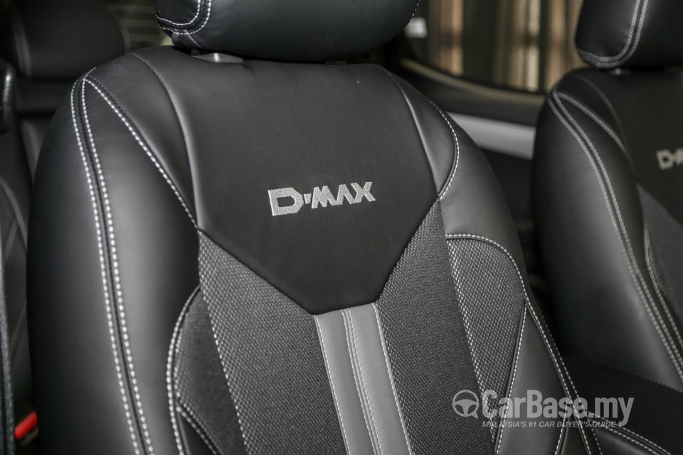 Isuzu D-MAX RT Facelift 2 (2019) Interior