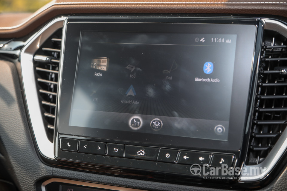 Isuzu D-MAX RG (2021) Interior