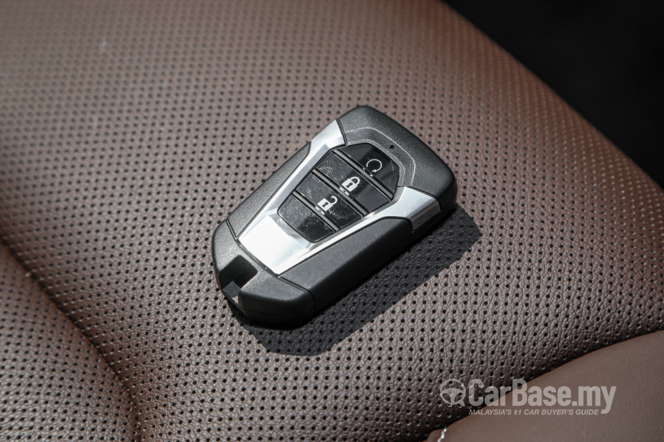 Isuzu D-MAX RG (2021) Interior