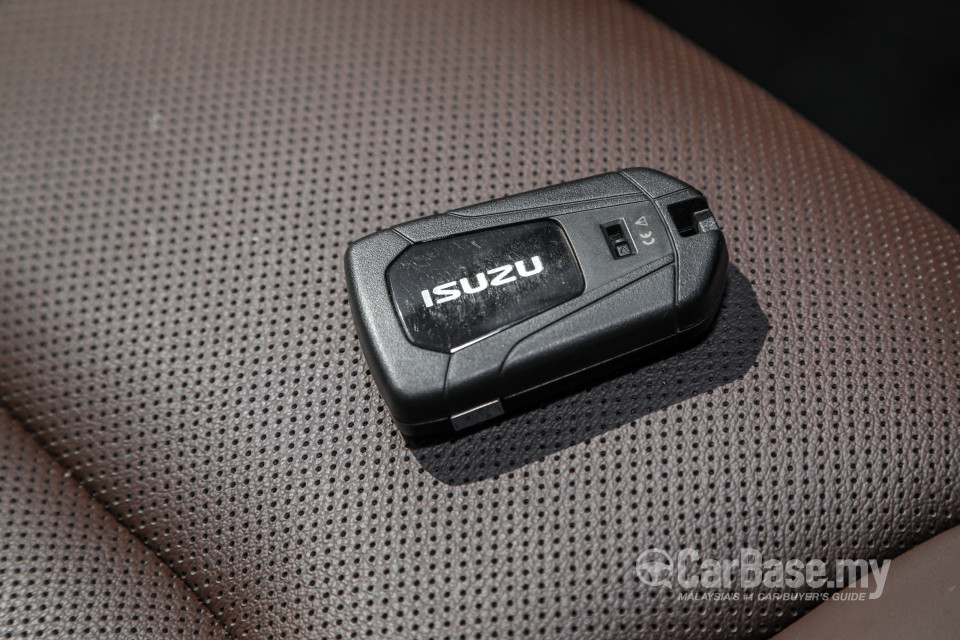Isuzu D-MAX RG (2021) Interior