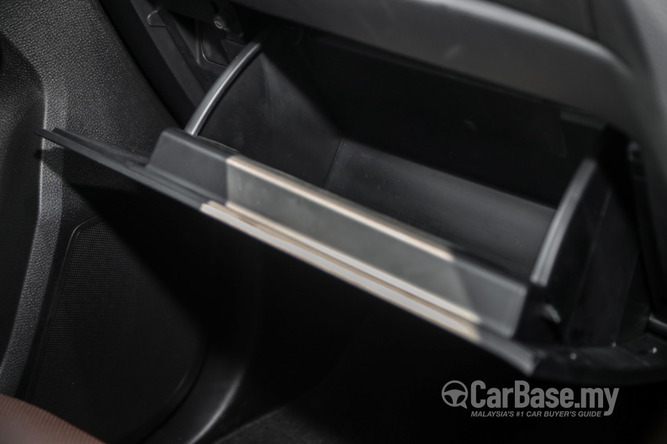 Isuzu D-MAX RG (2021) Interior