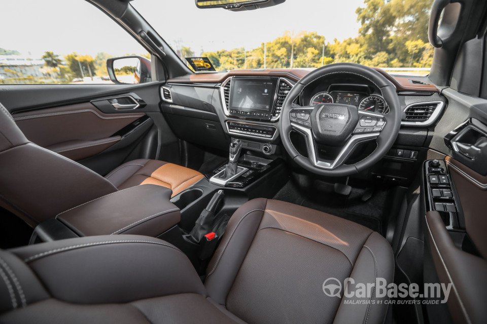 Isuzu D-MAX RG (2021) Interior