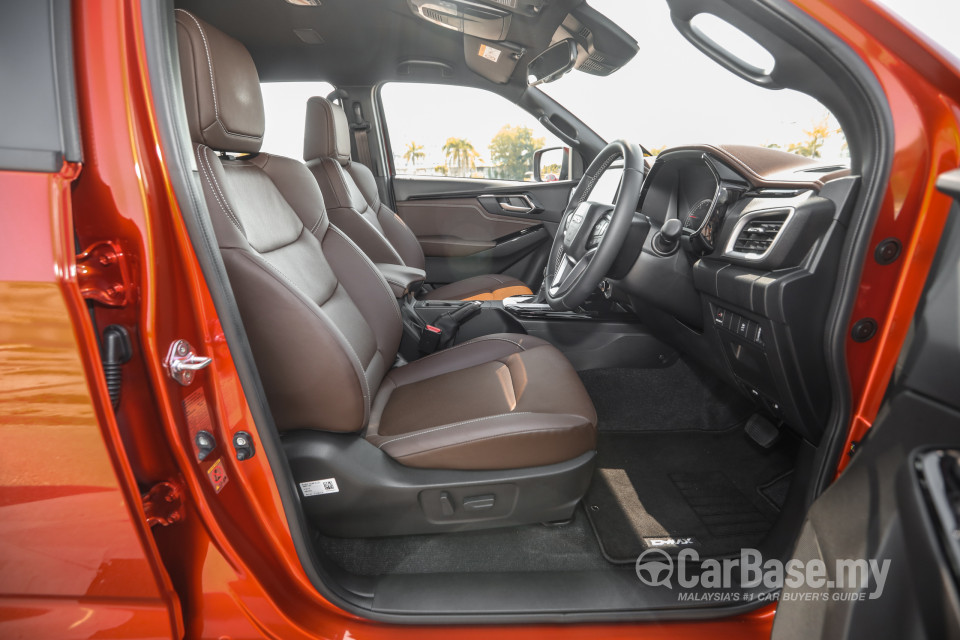 Isuzu D-MAX RG (2021) Interior