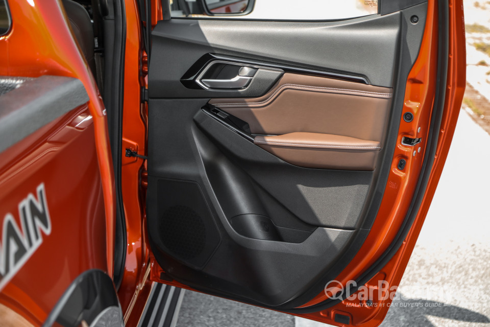 Isuzu D-MAX RG (2021) Interior