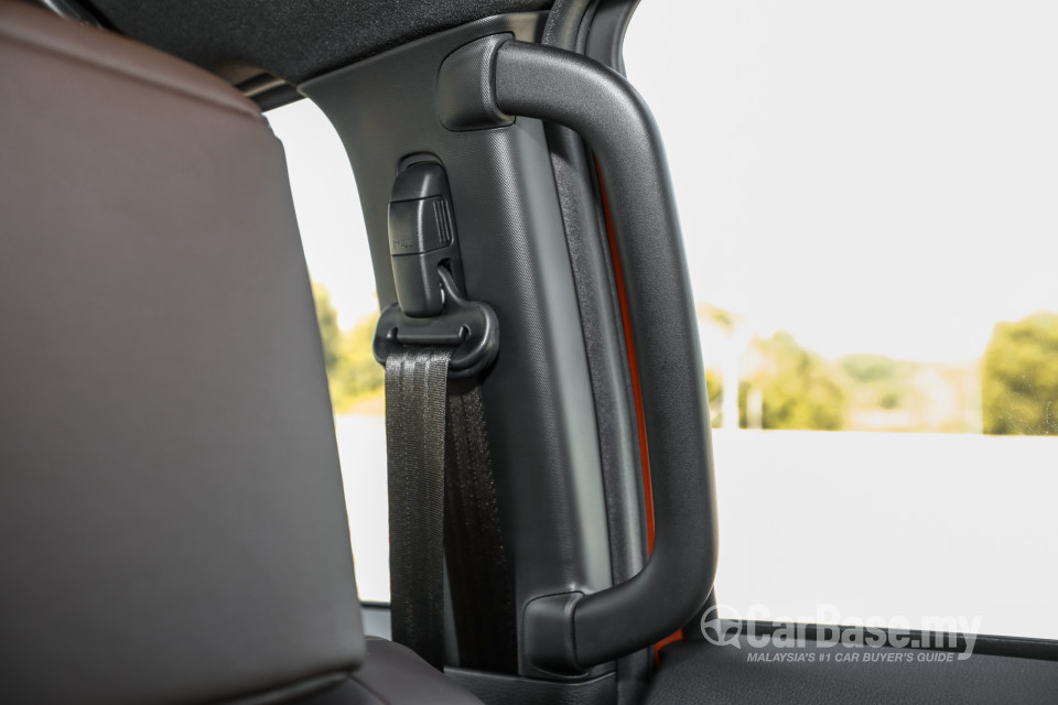 Isuzu D-MAX RG (2021) Interior