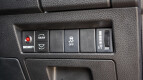 Isuzu D-MAX Interior photo