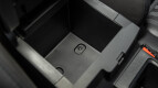 Isuzu D-MAX Interior photo