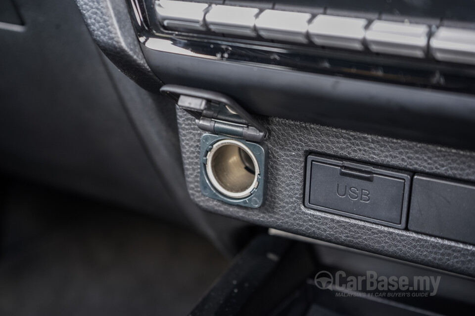 Isuzu D-MAX RG Facelift (2024) Interior