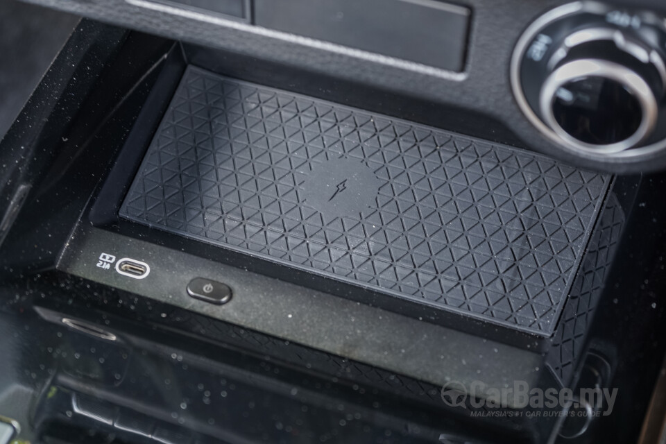 Isuzu D-MAX RG Facelift (2024) Interior
