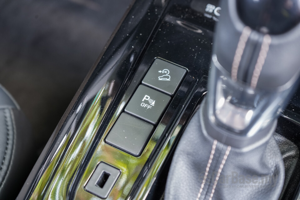 Isuzu D-MAX RG Facelift (2024) Interior