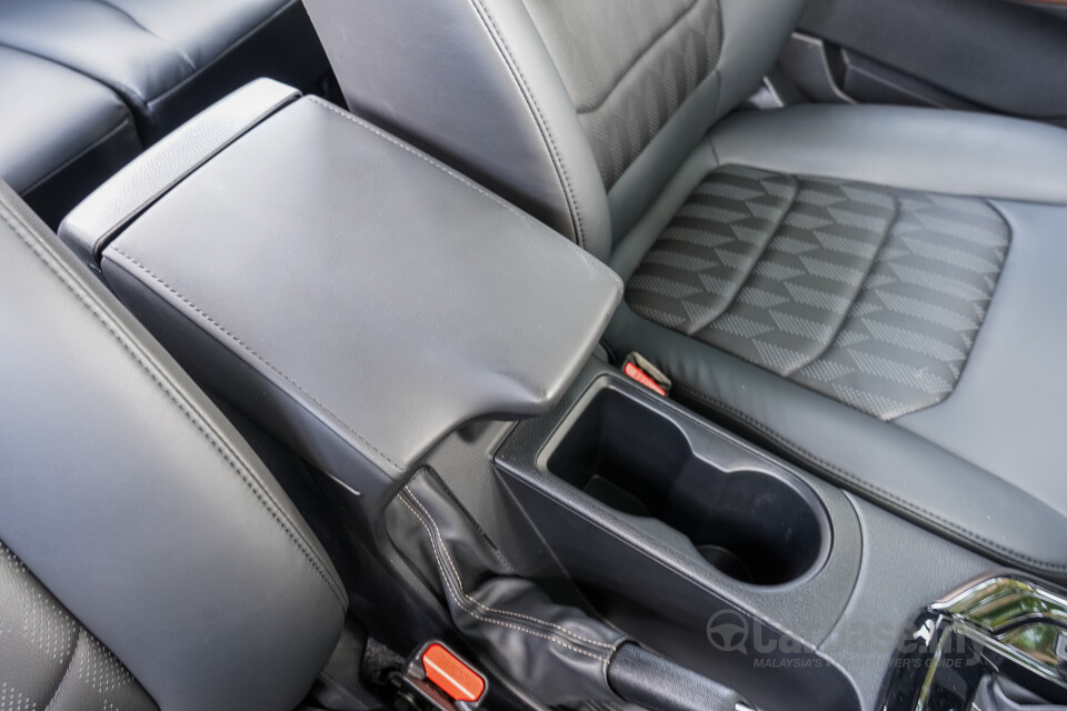 Isuzu D-MAX RG Facelift (2024) Interior