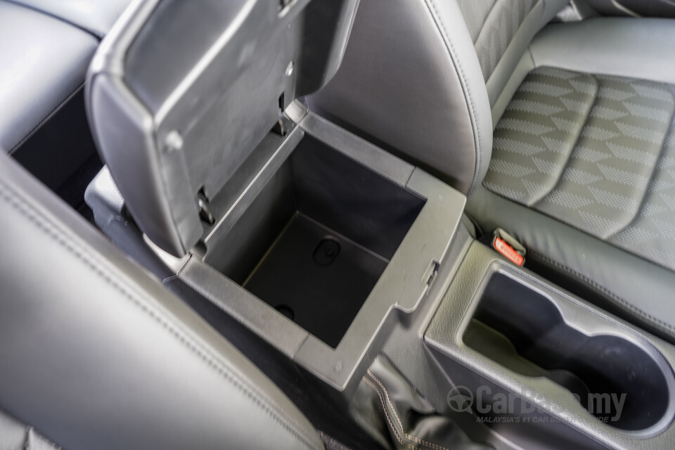 Isuzu D-MAX RG Facelift (2024) Interior