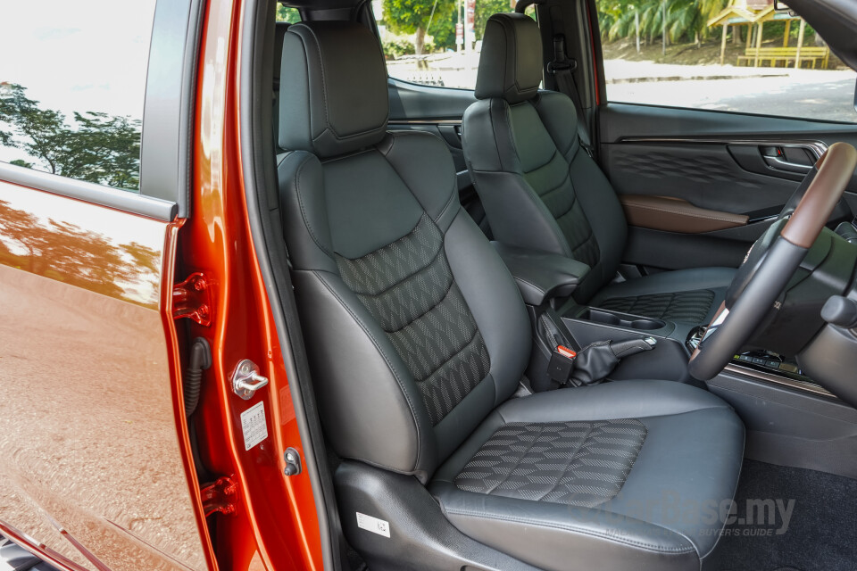 Isuzu D-MAX RG Facelift (2024) Interior