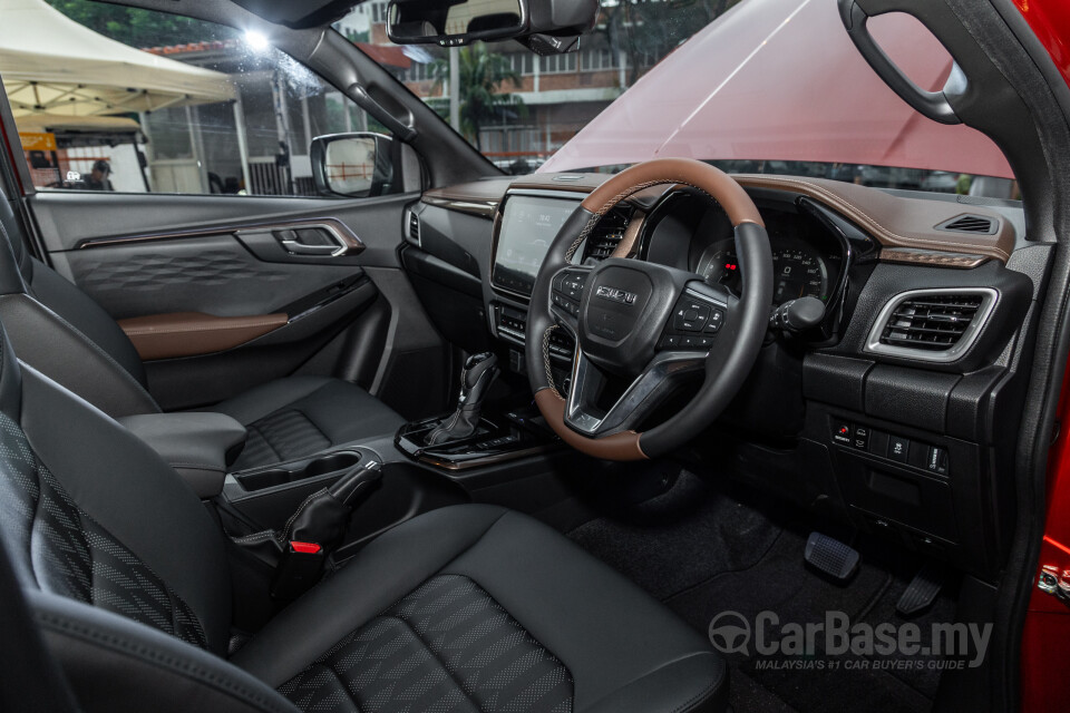Isuzu D-MAX RG Facelift (2024) Interior