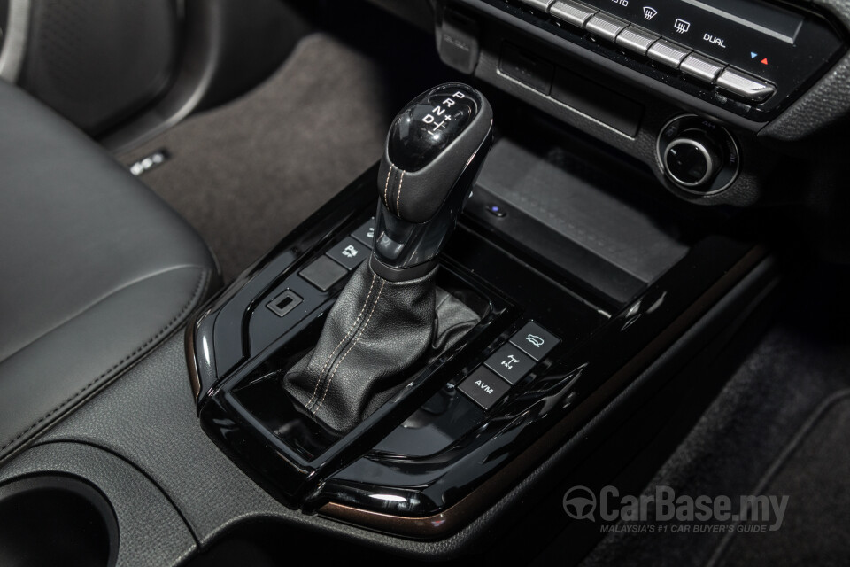 Isuzu D-MAX RG Facelift (2024) Interior