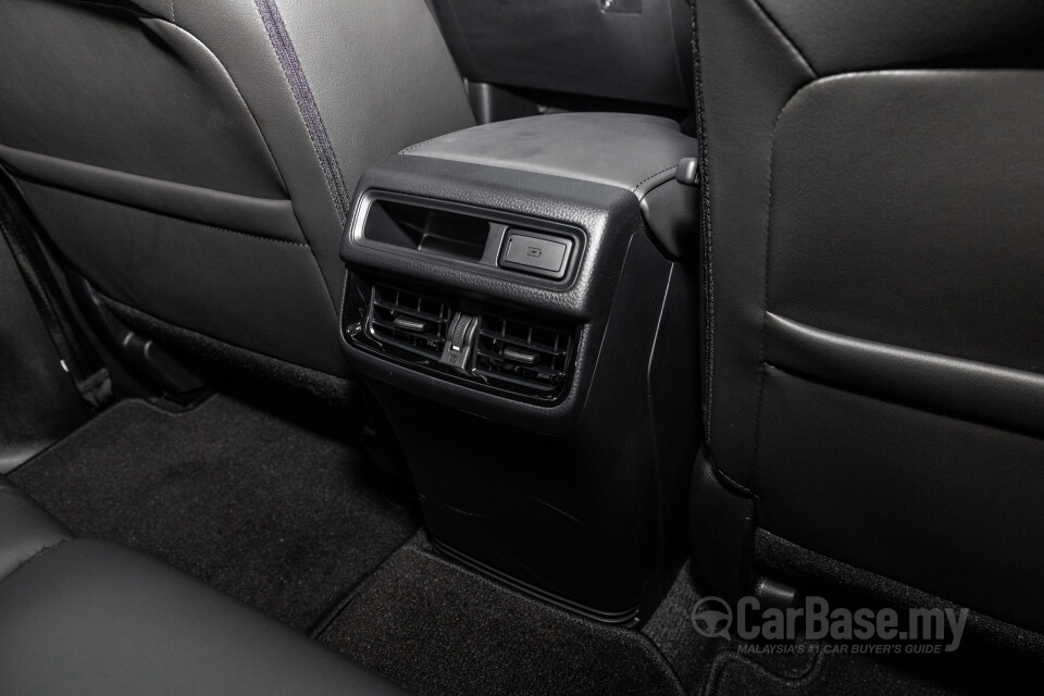 Isuzu D-MAX RG Facelift (2024) Interior