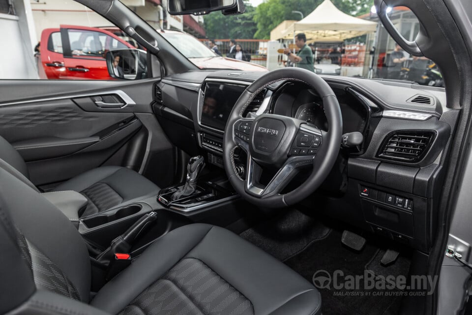 Isuzu D-MAX RG Facelift (2024) Interior
