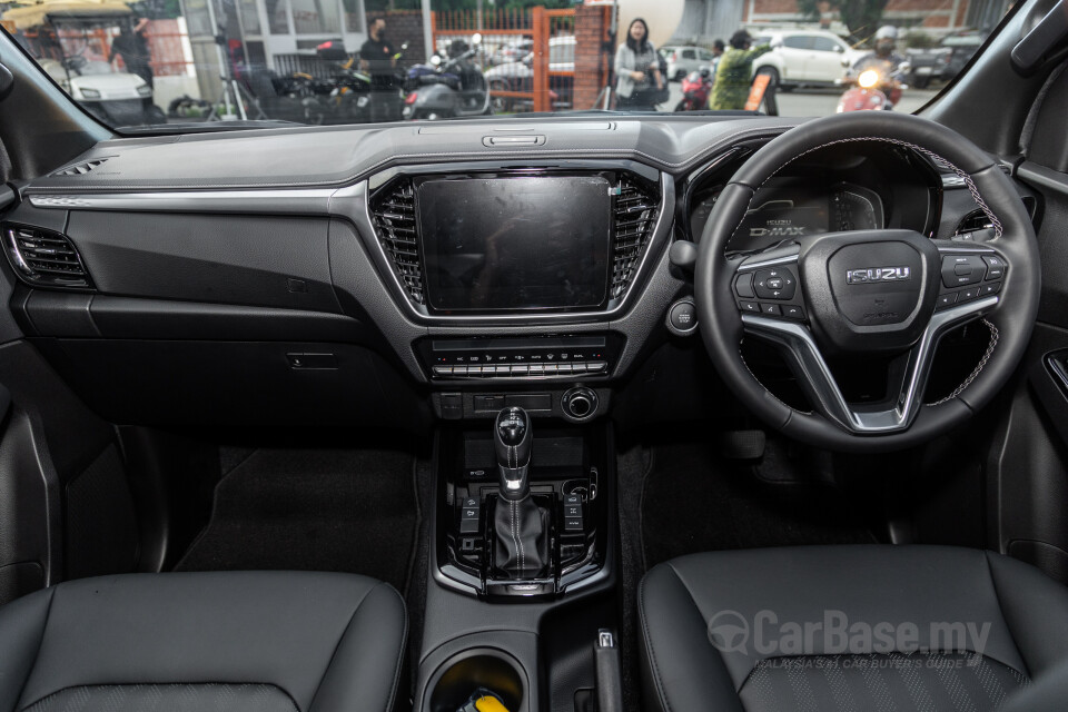 Isuzu D-MAX RG Facelift (2024) Interior