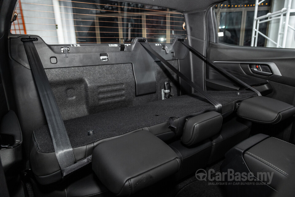 Isuzu D-MAX RG Facelift (2024) Interior