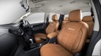 Isuzu MU-X Interior photo