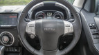 Isuzu MU-X Interior photo