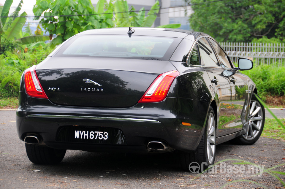 Jaguar XJ X351 (2011) Exterior