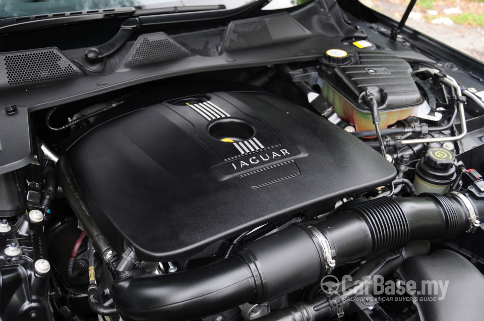 Jaguar XJ X351 (2011) Exterior