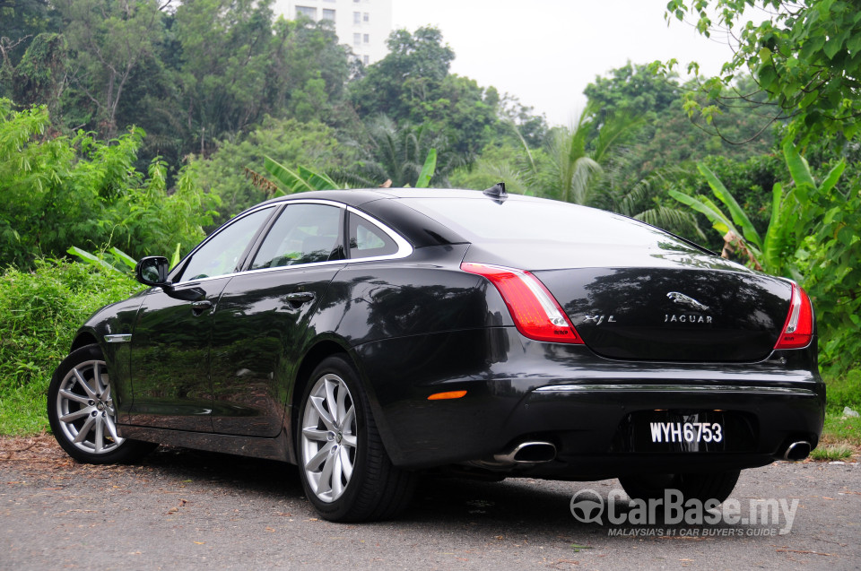 Jaguar XJ X351 (2011) Exterior