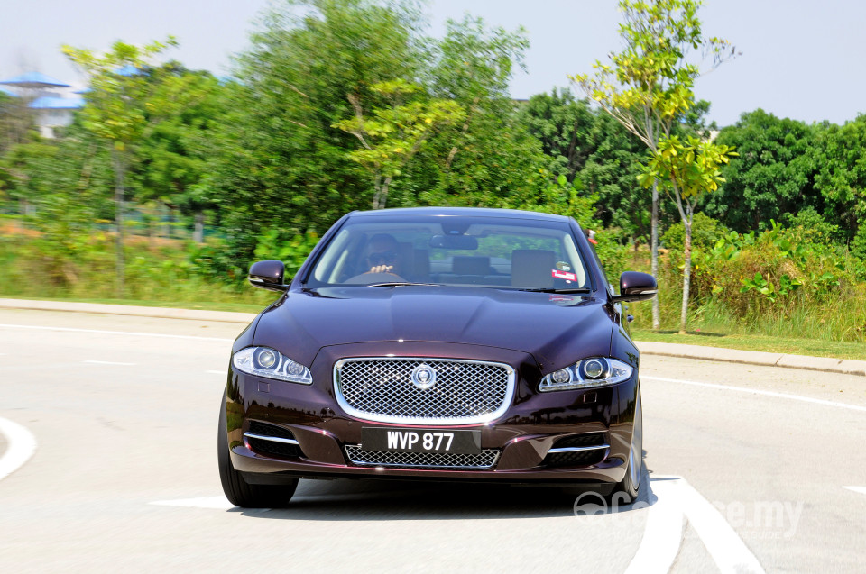 Jaguar XJ X351 (2011) Exterior