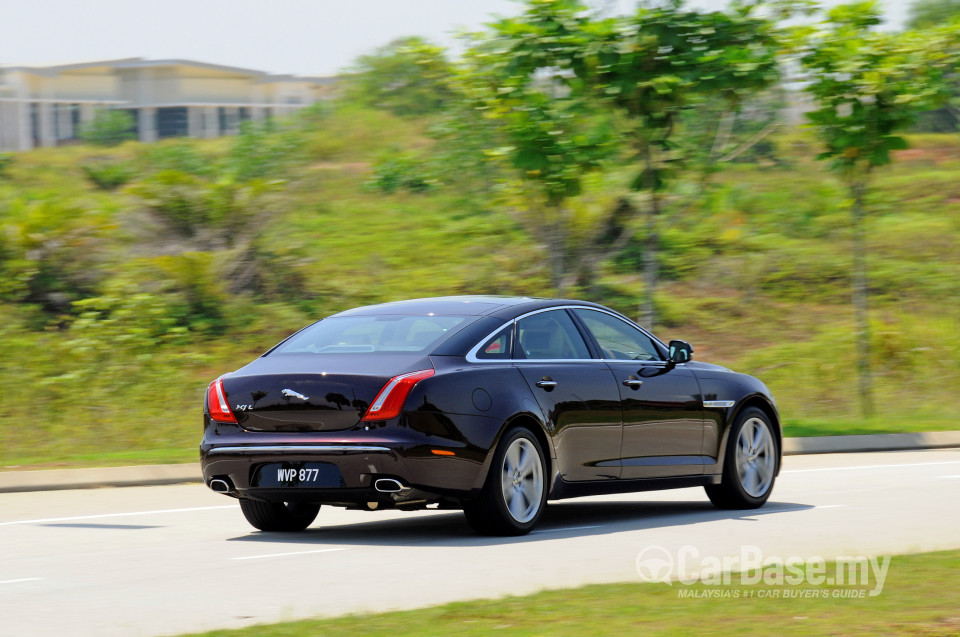 Jaguar XJ X351 (2011) Exterior