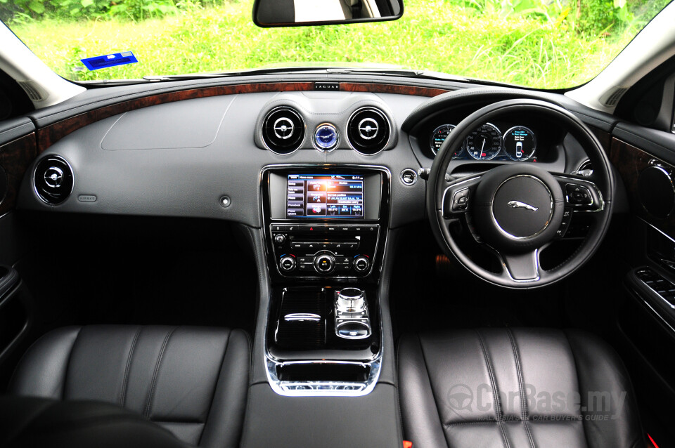 Perodua Axia Mk1 Facelift 2 (2019) Interior