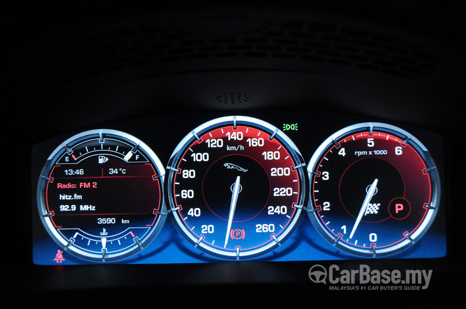 Jaguar XJ X351 (2011) Interior