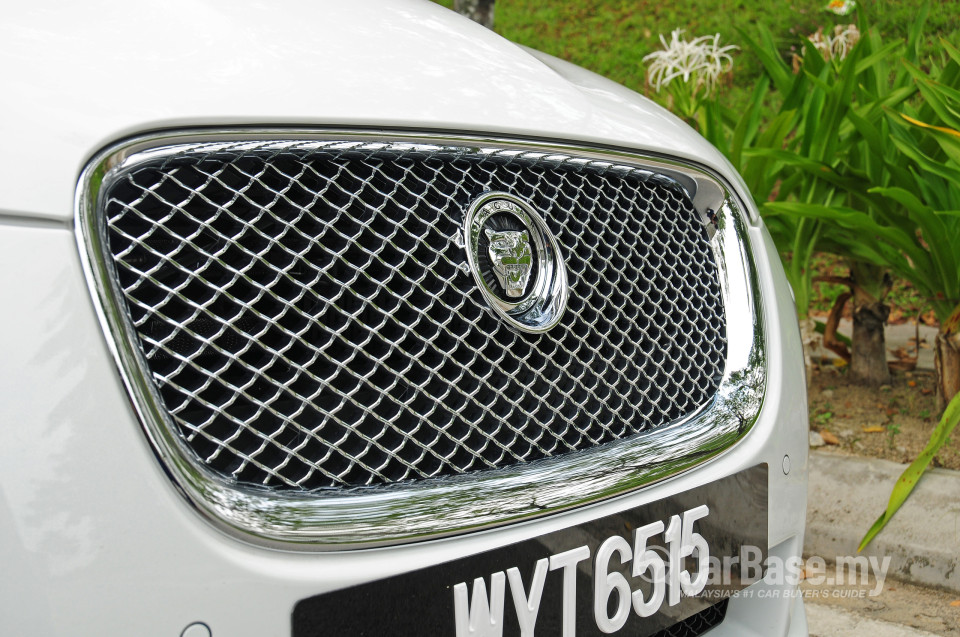 Jaguar XF X250 Facelift (2012) Exterior