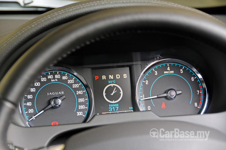 Jaguar XF X250 Facelift (2012) Interior