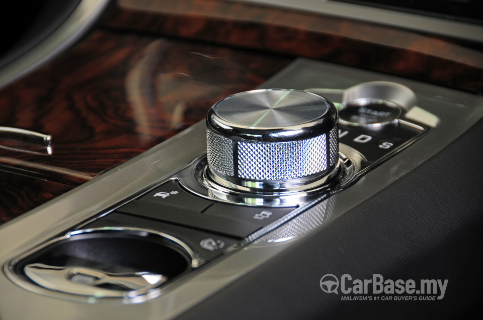 Jaguar XF X250 Facelift (2012) Interior
