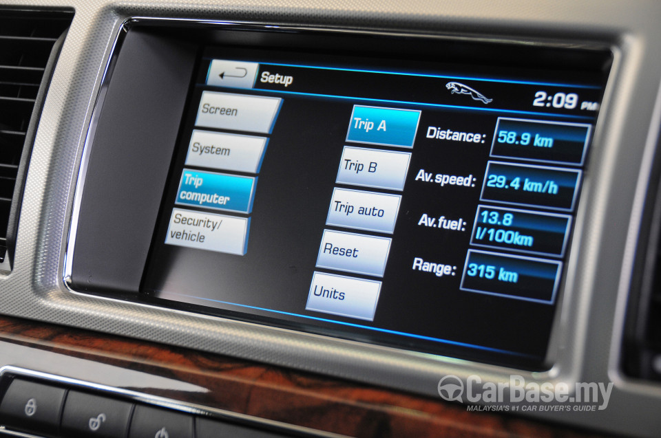 Jaguar XF X250 Facelift (2012) Interior