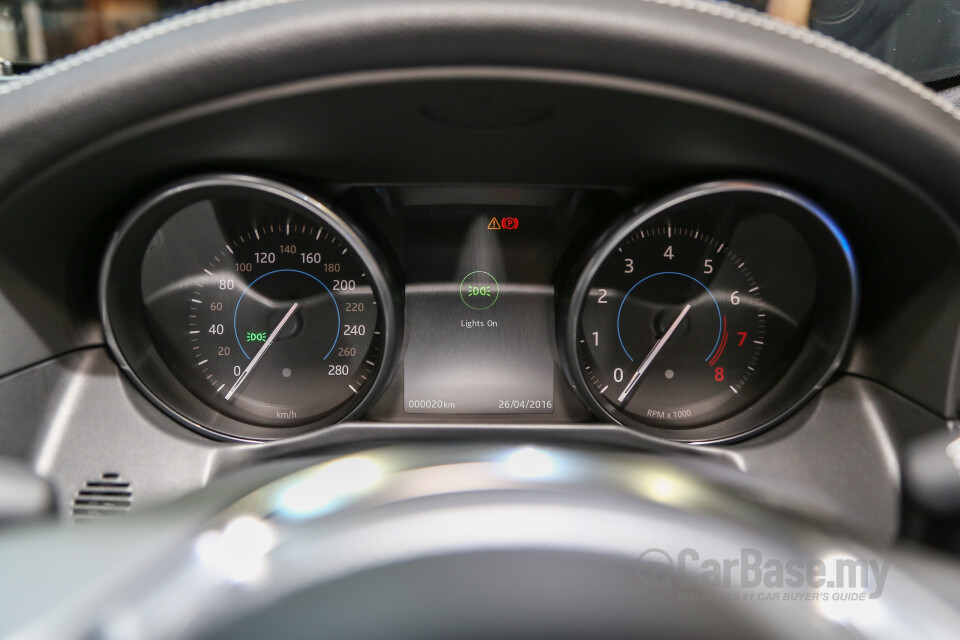 Proton Exora Mk1 RC (2019) Interior