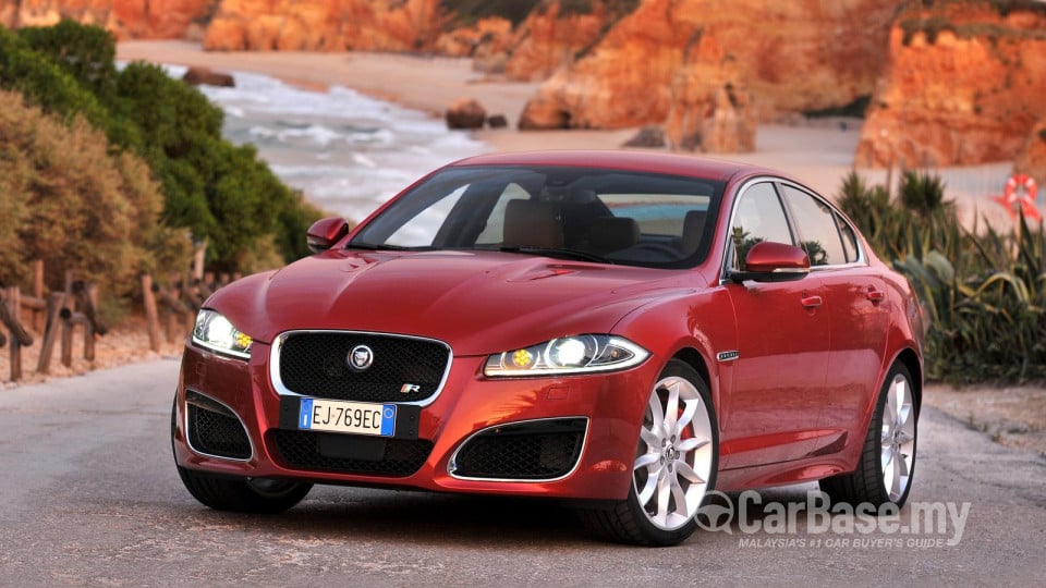 Jaguar XFR X351 (2012) Exterior