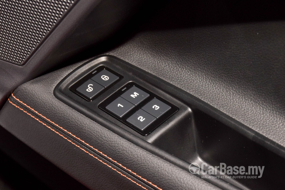 Jaguar XE X760 (2016) Interior