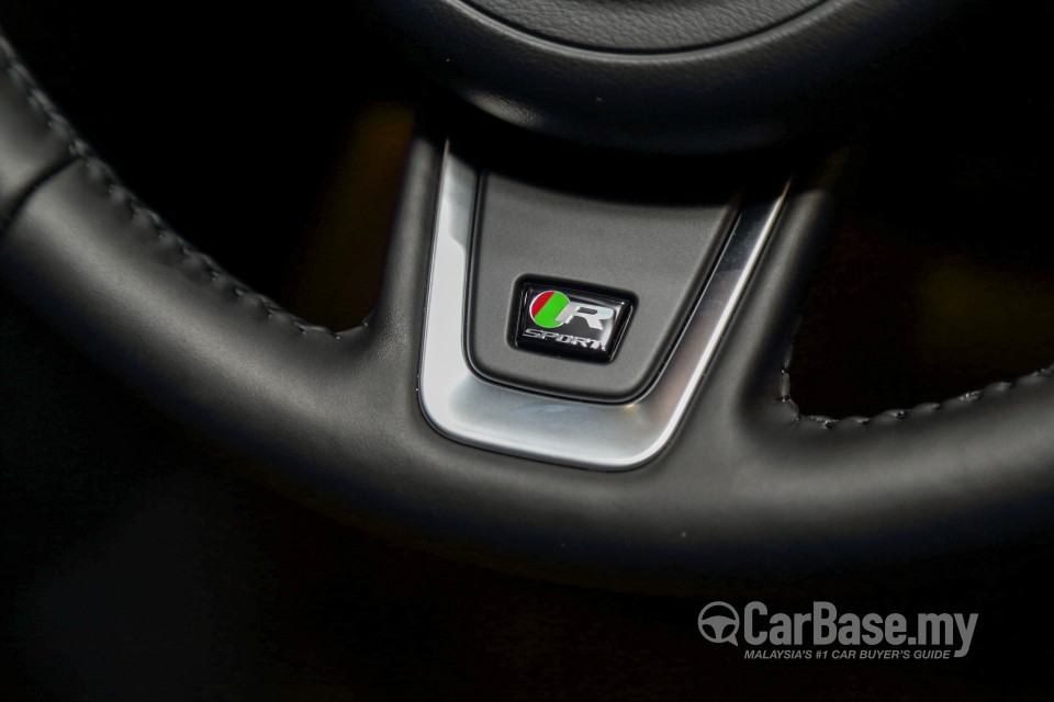 Jaguar XE X760 (2016) Interior